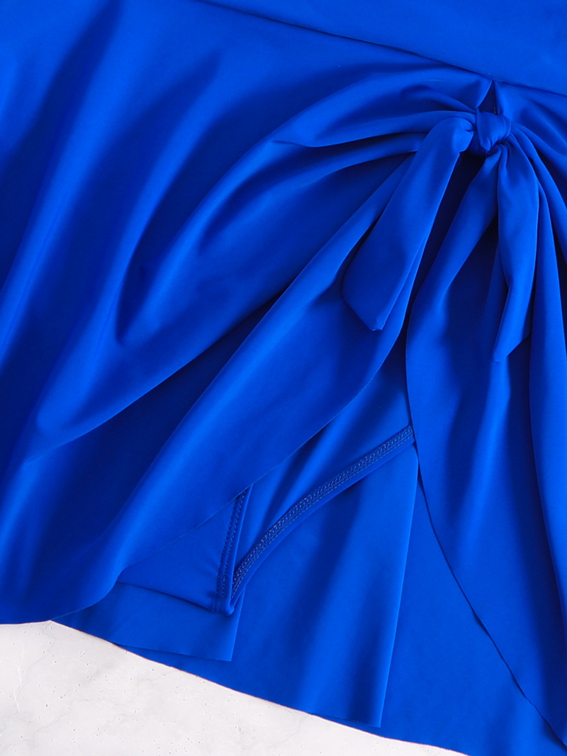 2025 Skirted One-Piece Swimsuit - Modest Plus Size European Hot Spring Style_06