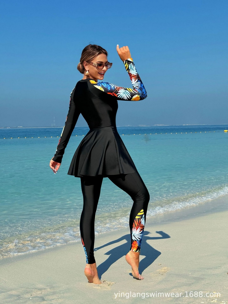 Custom European and American Women's Three-Piece Muslim Swimsuit Set with Front Zip Long Sleeve