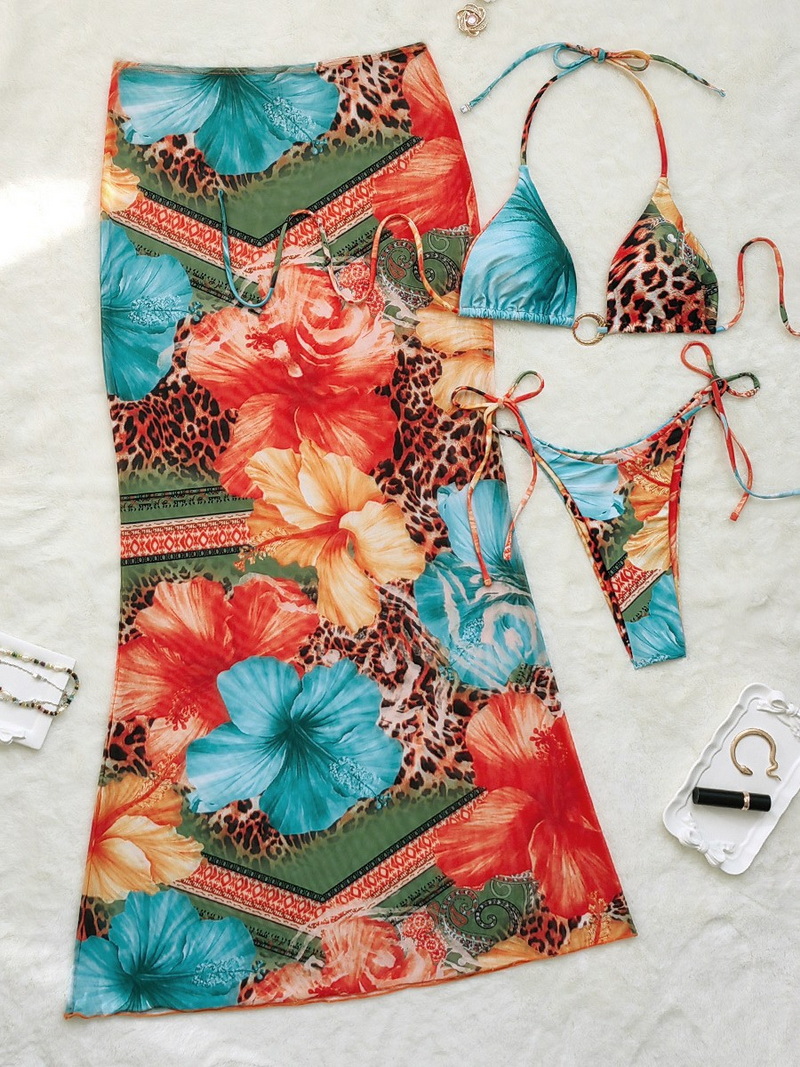 2025 Chic Leopard Print Bikini With Cut-Out Design And Fashionable Long Dress_03