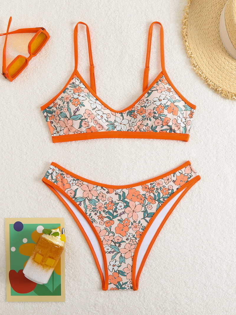 2025 European Sexy Bikini - Three-Point Swimsuit with Triangle Bottoms In Stock_04