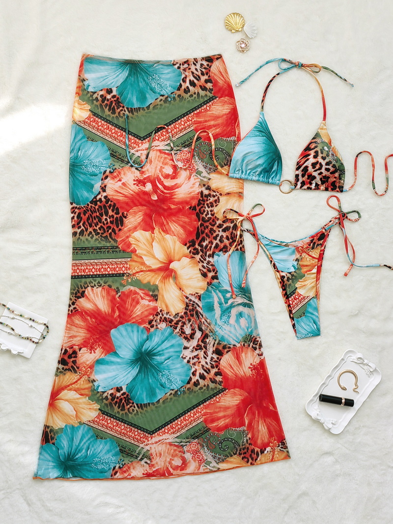 2025 Chic Leopard Print Bikini With Cut-Out Design And Fashionable Long Dress_04