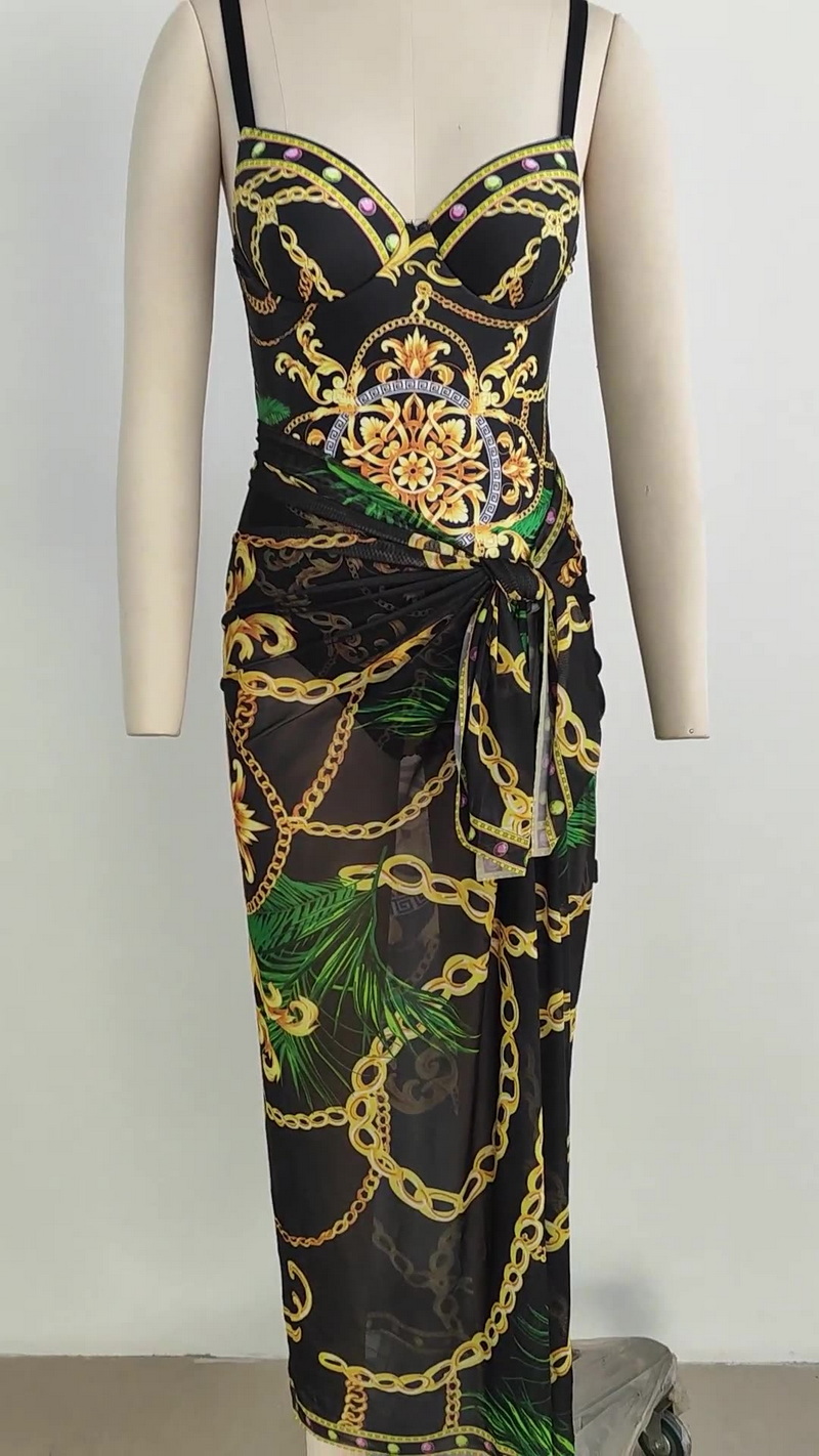 2025 New European Two-Piece Swimsuit With Printed Bikini And Cover-Up Set_03