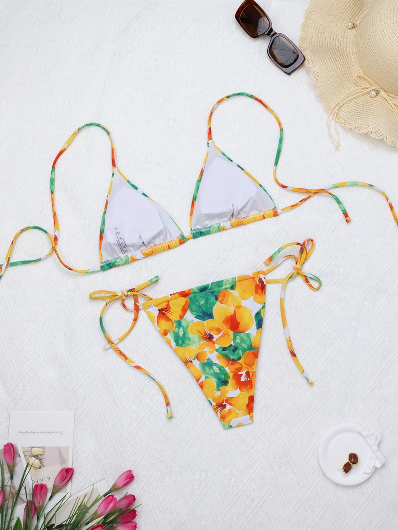 2025 Sexy Floral Bikini &ndash; Western Style Tie Back Swimsuit for a High-End Look_03