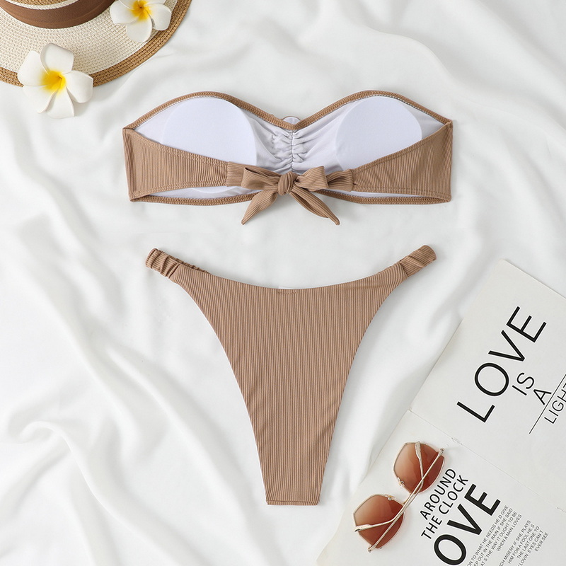 2025 Sexy Two-Piece Swimsuit &ndash; 3D Floral Strapless Bikini for a Bold Look_03