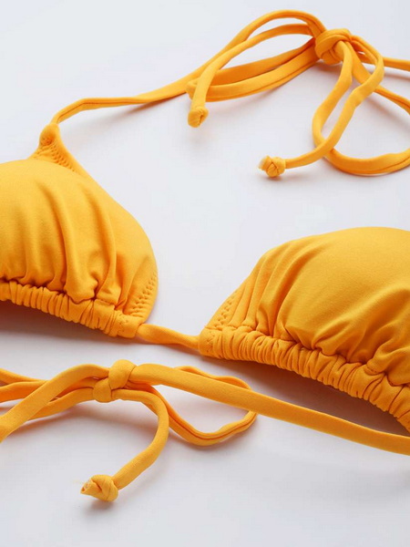 De Facto Swimwear