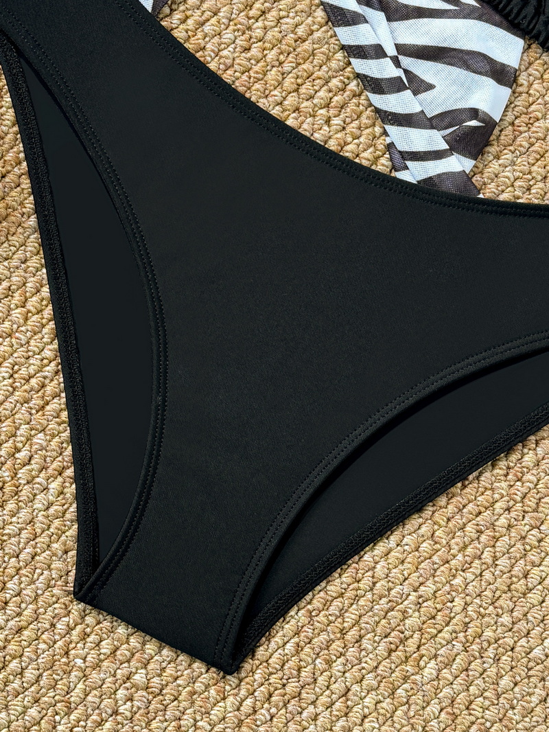 New Western Style Bikini – Zebra Print Tie Long Sleeve Three-Piece Swimsuit