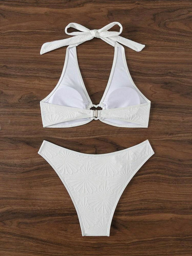 Sexy Halter Neck Bikini with Heart Cutout &ndash; 3-Piece Backless Swimsuit for Women_09