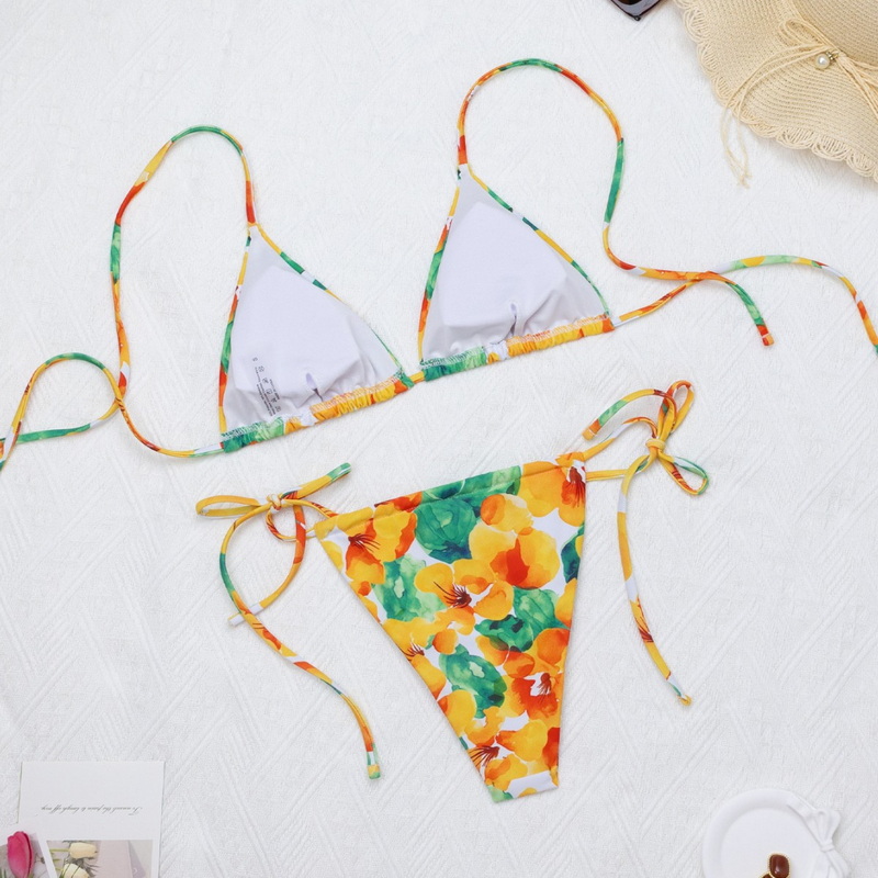 2025 Sexy Floral Bikini – Western Style Tie Back Swimsuit for a High-End Look