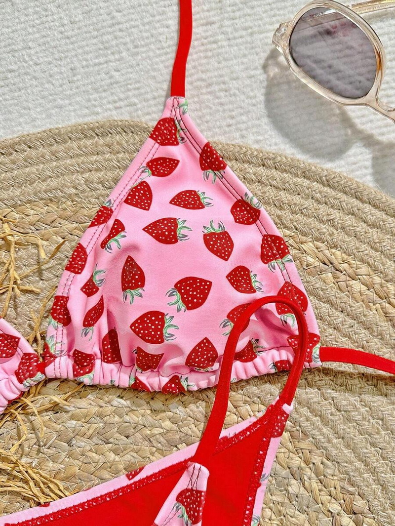 New Western Style Bikini – Strawberry Print Triangle Backless Swimwear for a Slimming Look