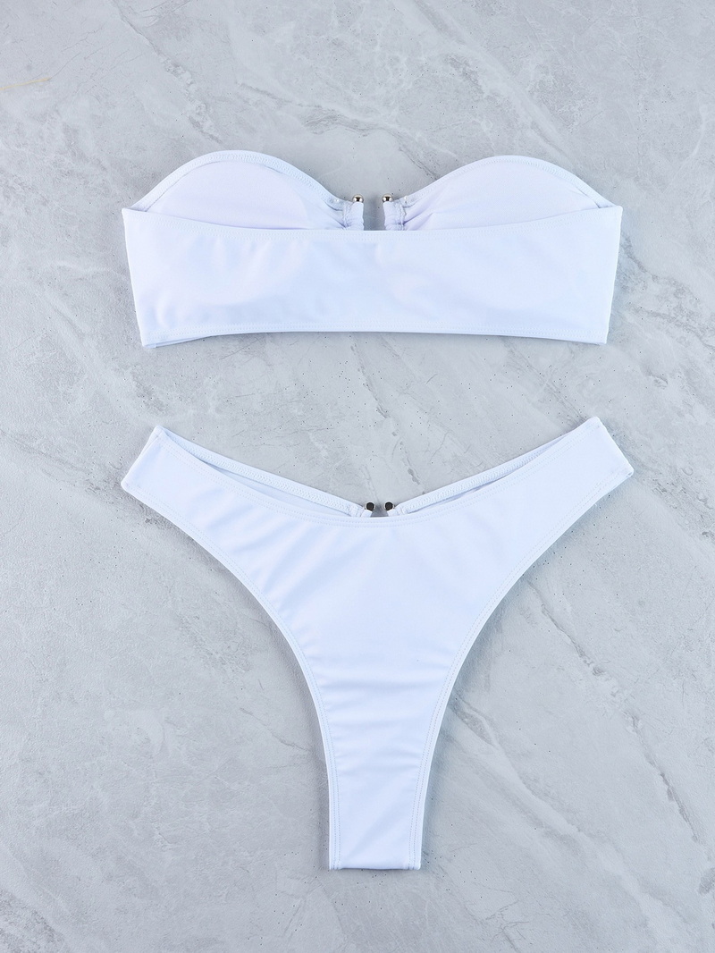 2025 New U-Shaped Metal Detail Strapless Two-Piece Bikini Set for Women_18