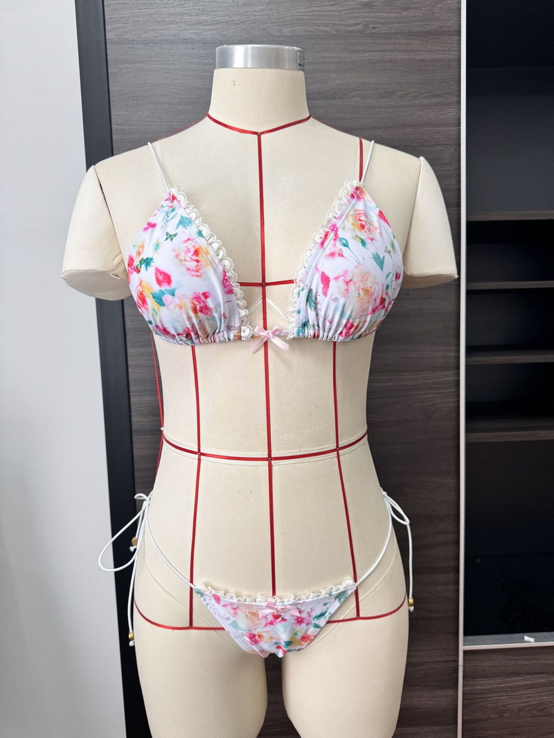 Floral Tie-Up Bikini Set With Lace And Bow Sexy Stretchy Design For Women_06