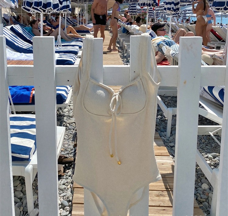 2025 Slimming Strapless Backless One-Piece Swimsuit For Hot Spring Vacation
